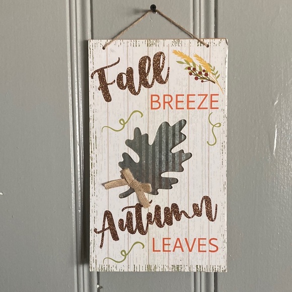 NWT-Give Thanks 🍁 & Fall Breeze- 2 Wood Signs & 2 Buffalo Check Pumpkins Bundle - Picture 3 of 15